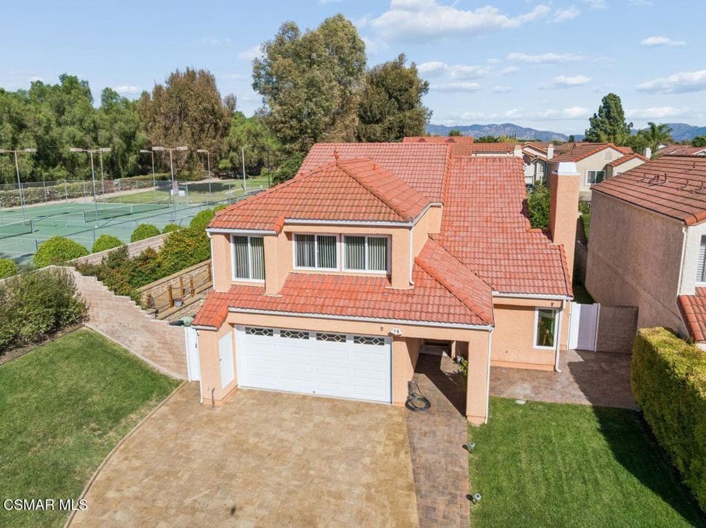 2526 Glenhurst Court