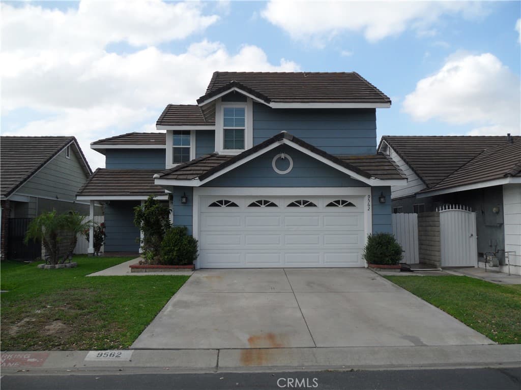 9562 Montana Calva Circle