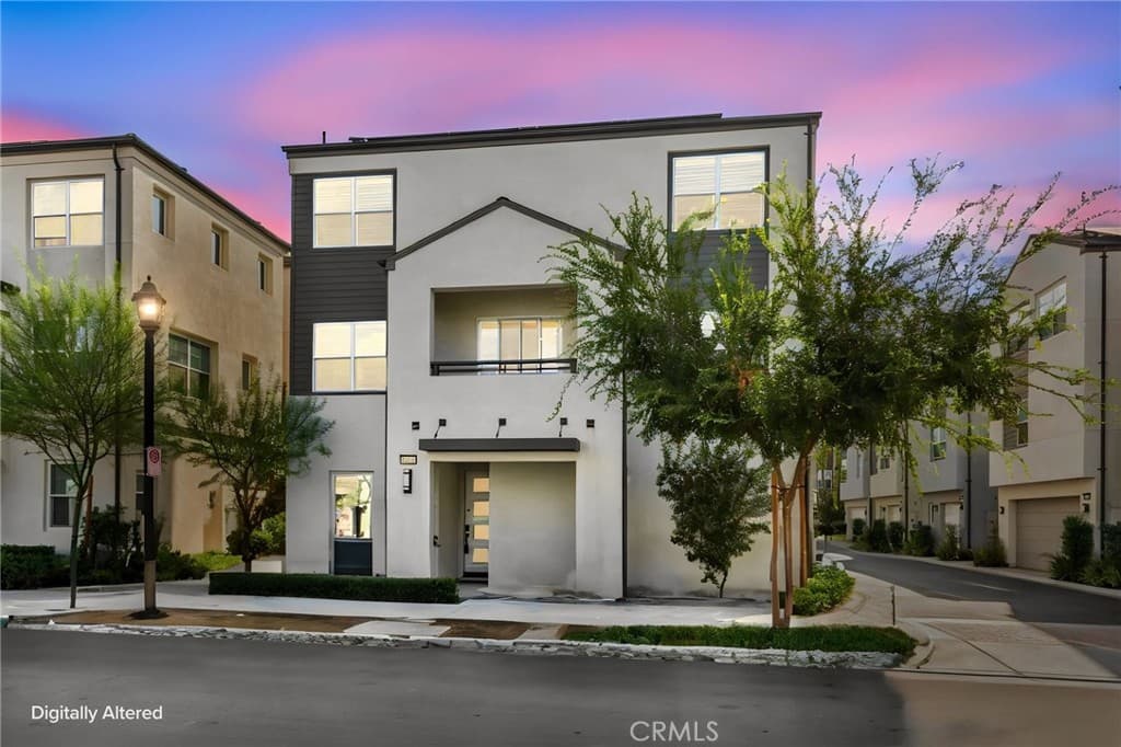 4491 S Grant Paseo