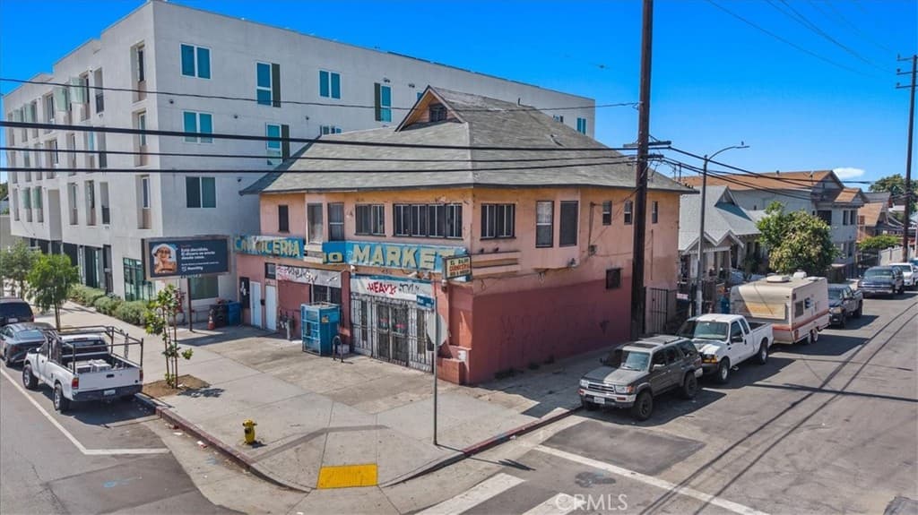 4501 S Main St