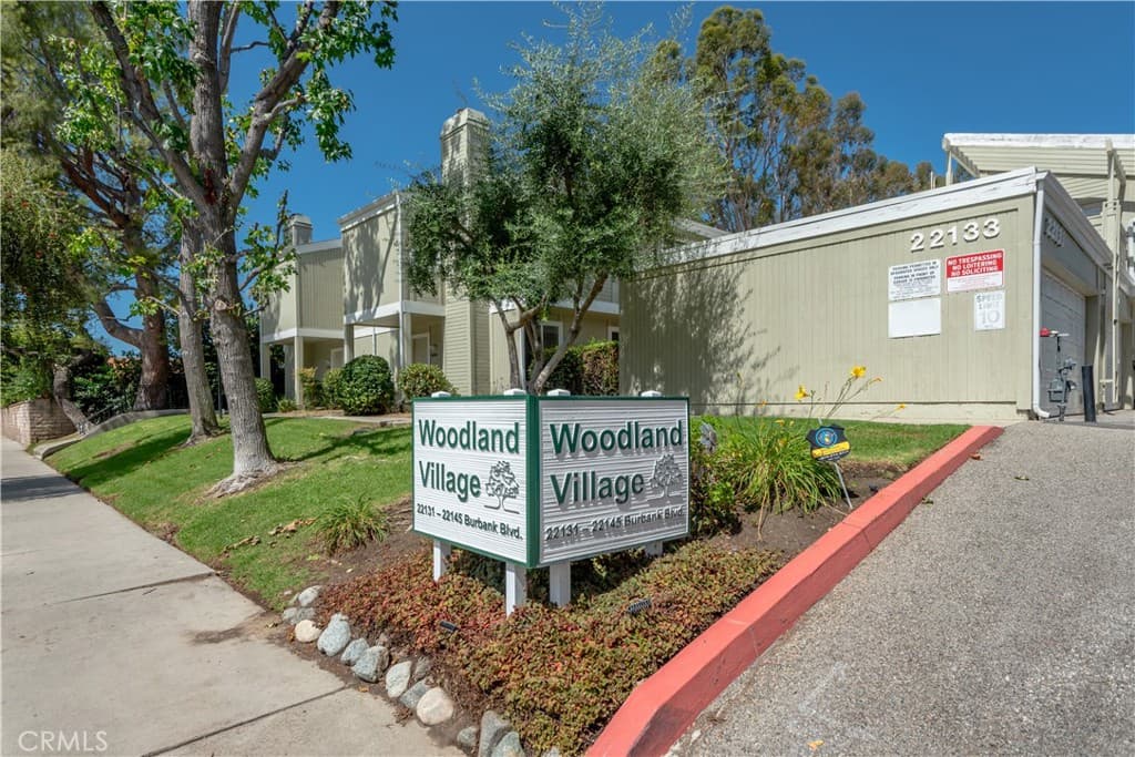 22139 Burbank Boulevard 7