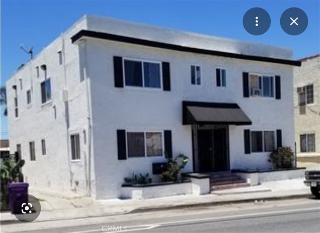 775 Alamitos Avenue