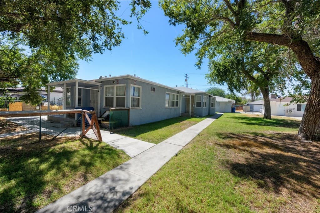 45031 10th Street W