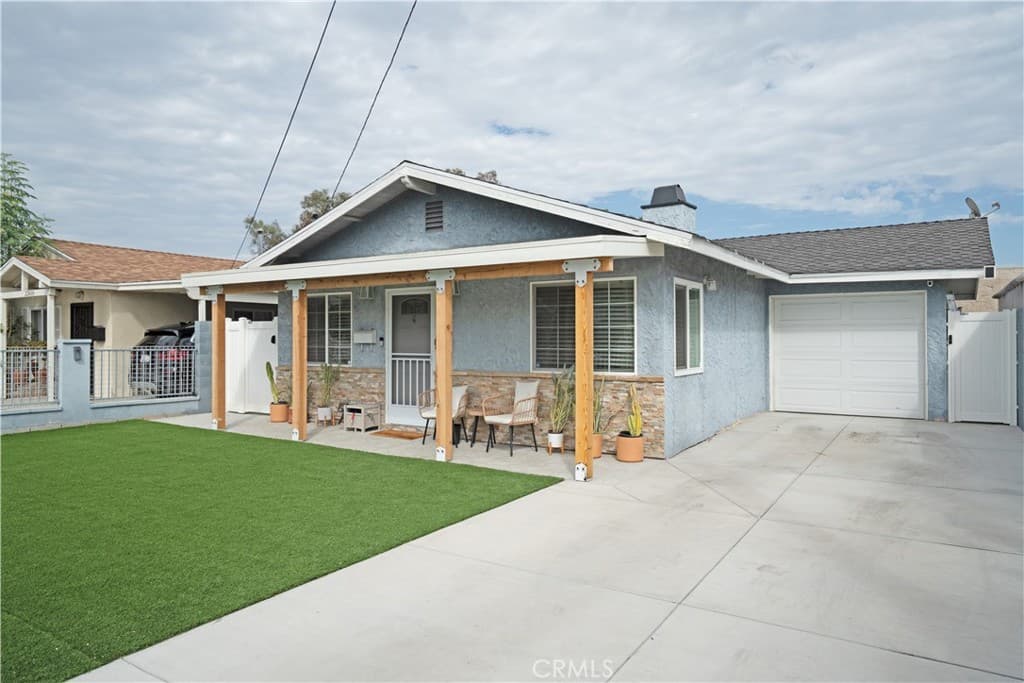 22620 Menlo