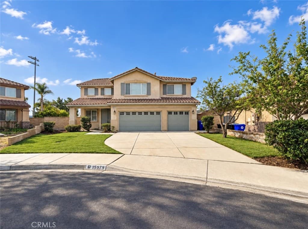 15979 Ludlow