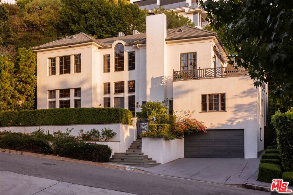 1460 N Doheny Drive