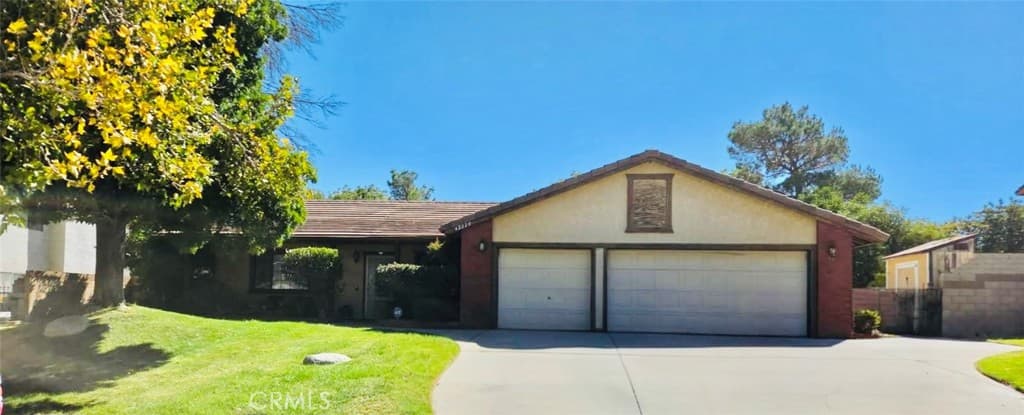 42220 Woodstone