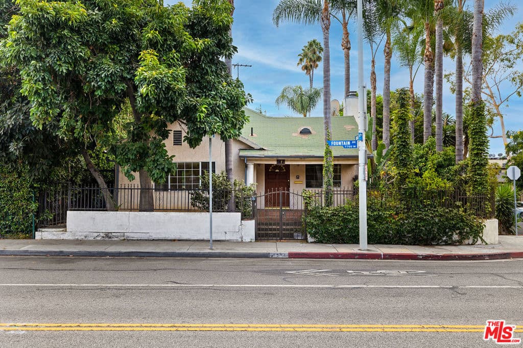 7774 Fountain Avenue