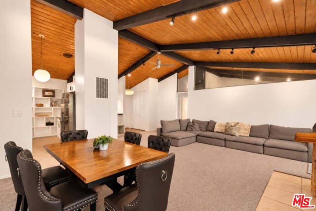 6315 Green Valley Circle 300