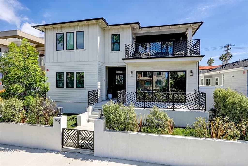 1406 S Catalina B