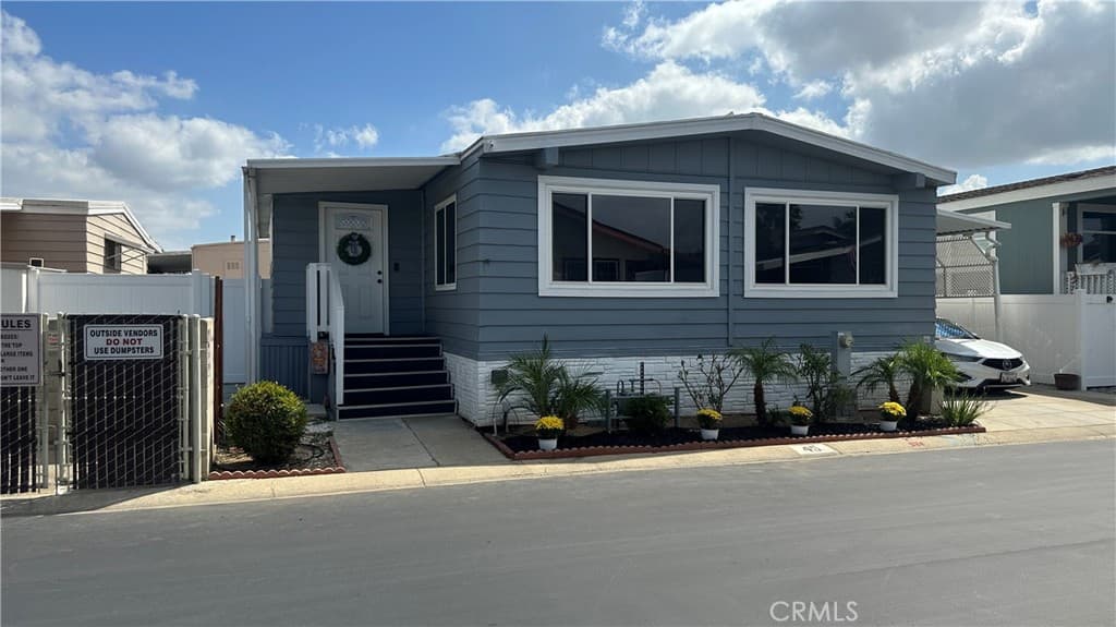 1245 W Cienega Avenue 45