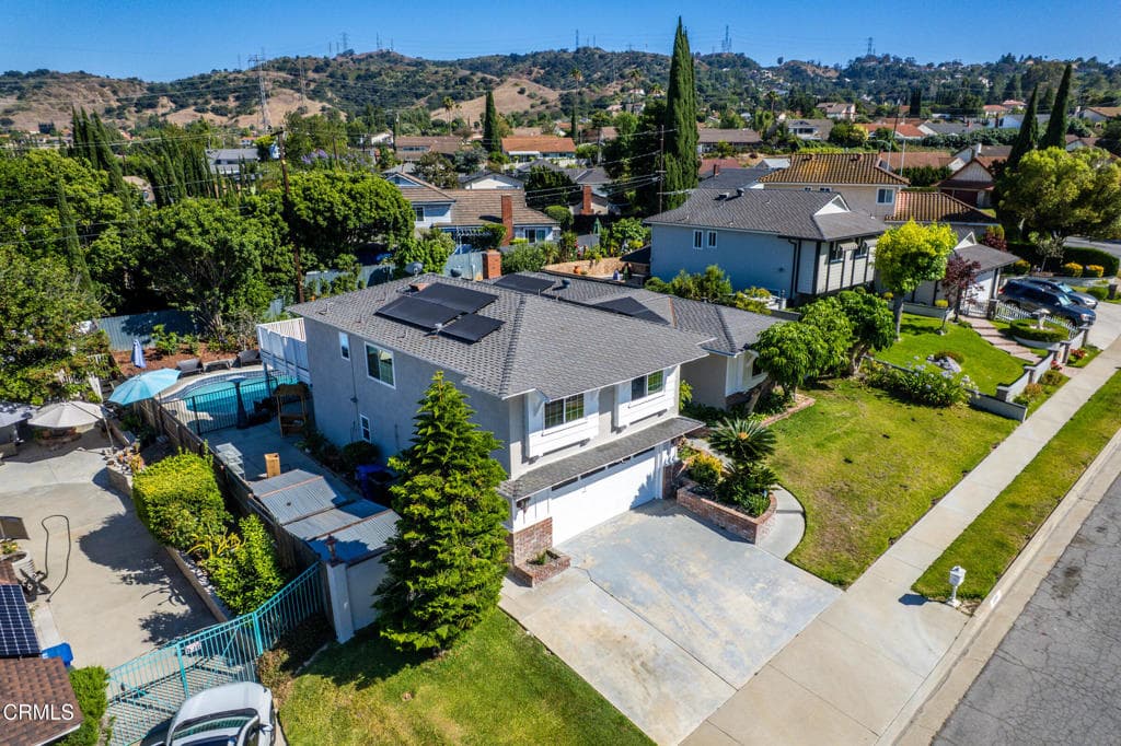 2266 Clementina Drive