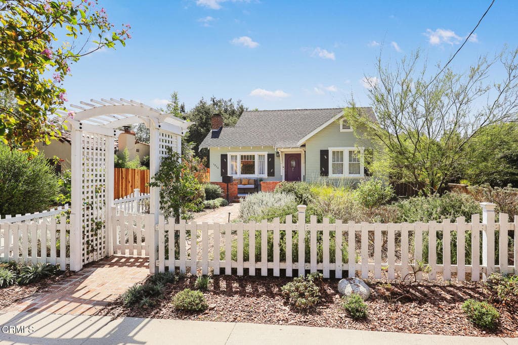 1976 Garfias Drive