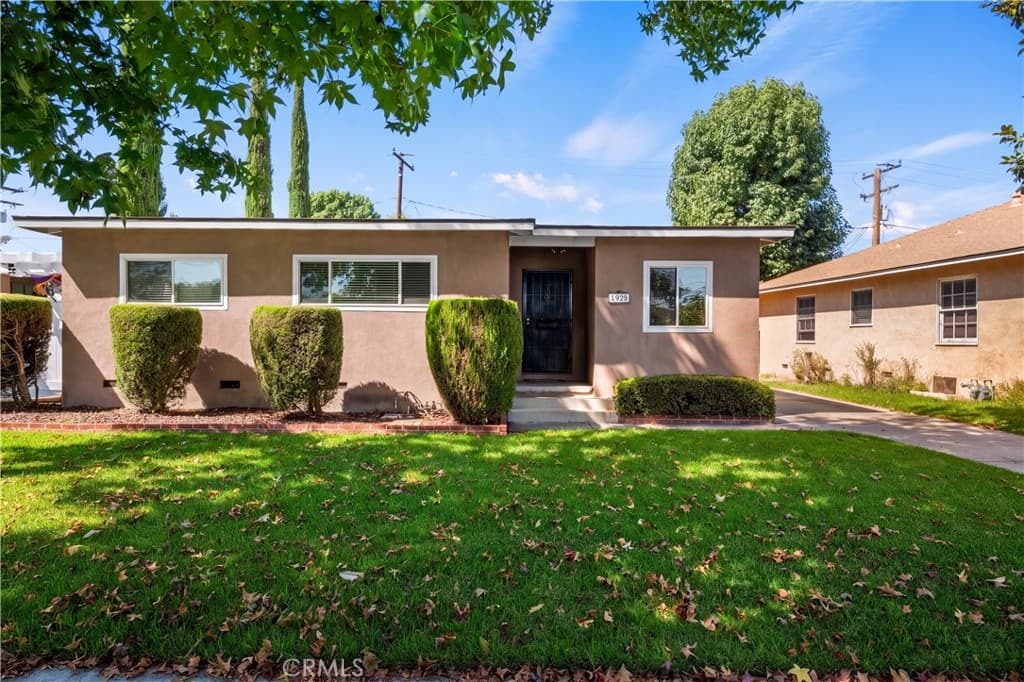 5835 E Adderley Drive