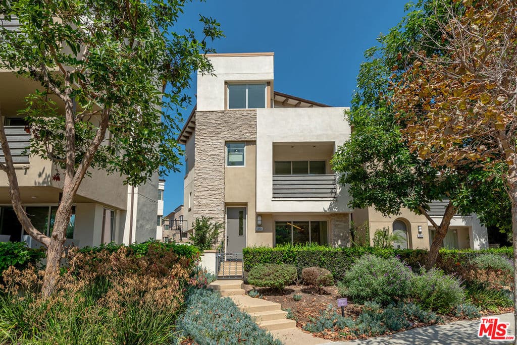 12824 S Seaglass Circle