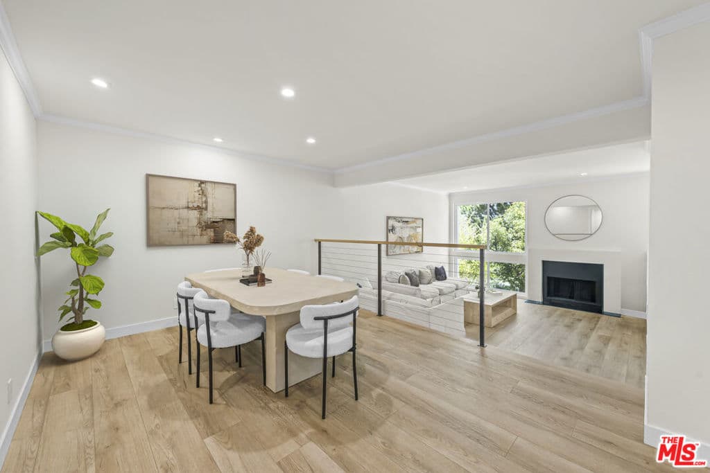 1674 Palisades Drive