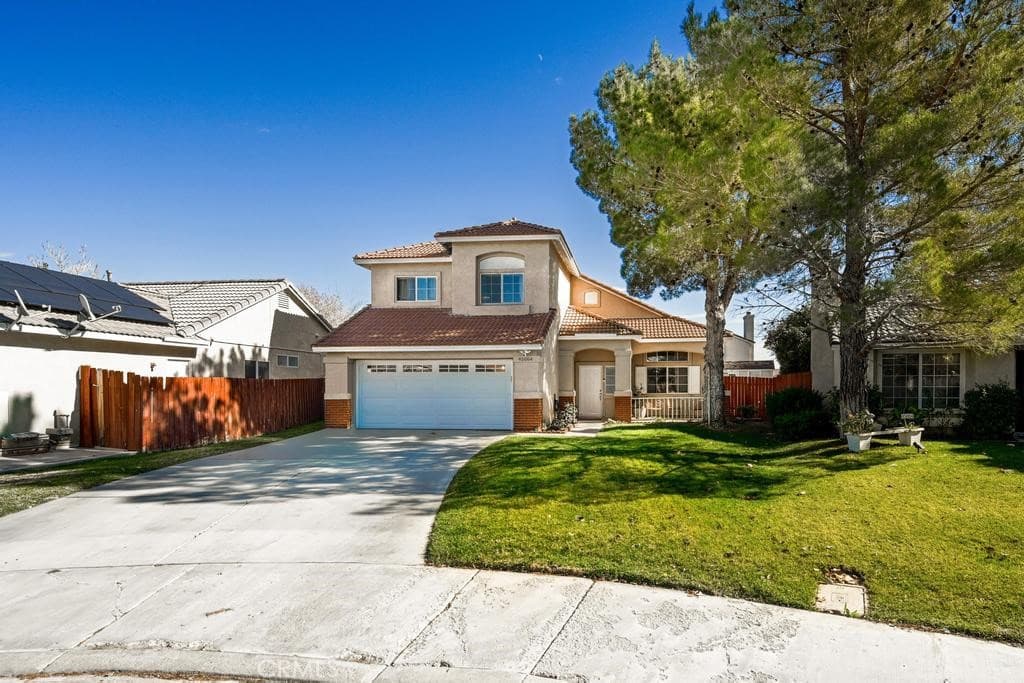 45664 Balmoral Court