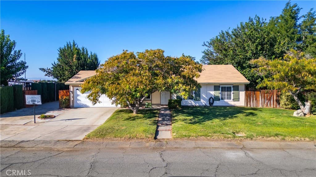 17247 Mossdale