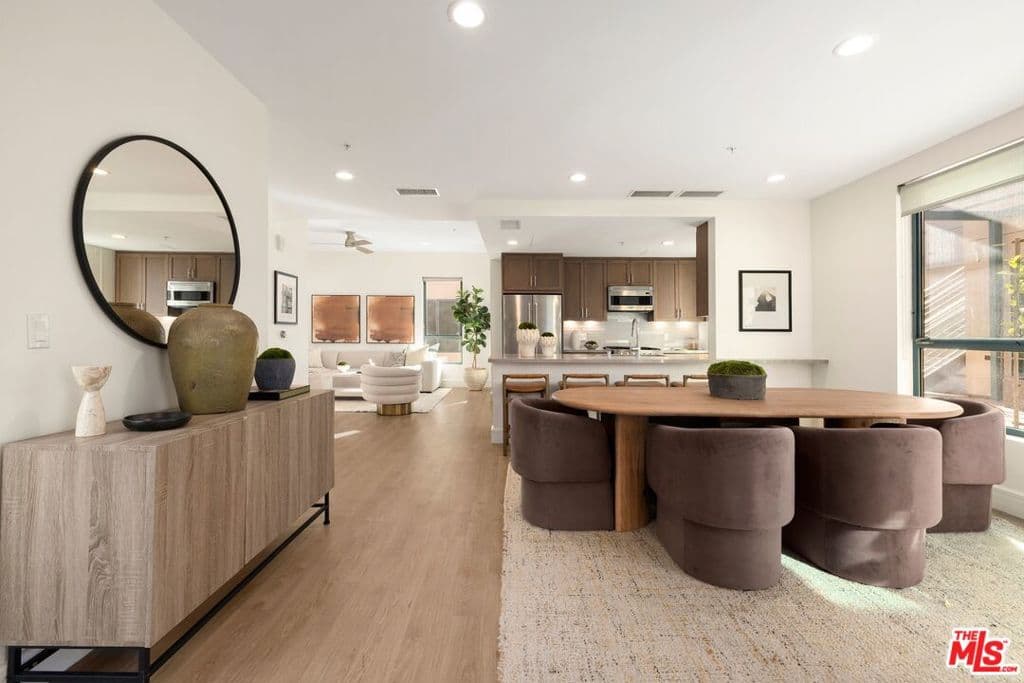 2300 Wilshire Boulevard 217