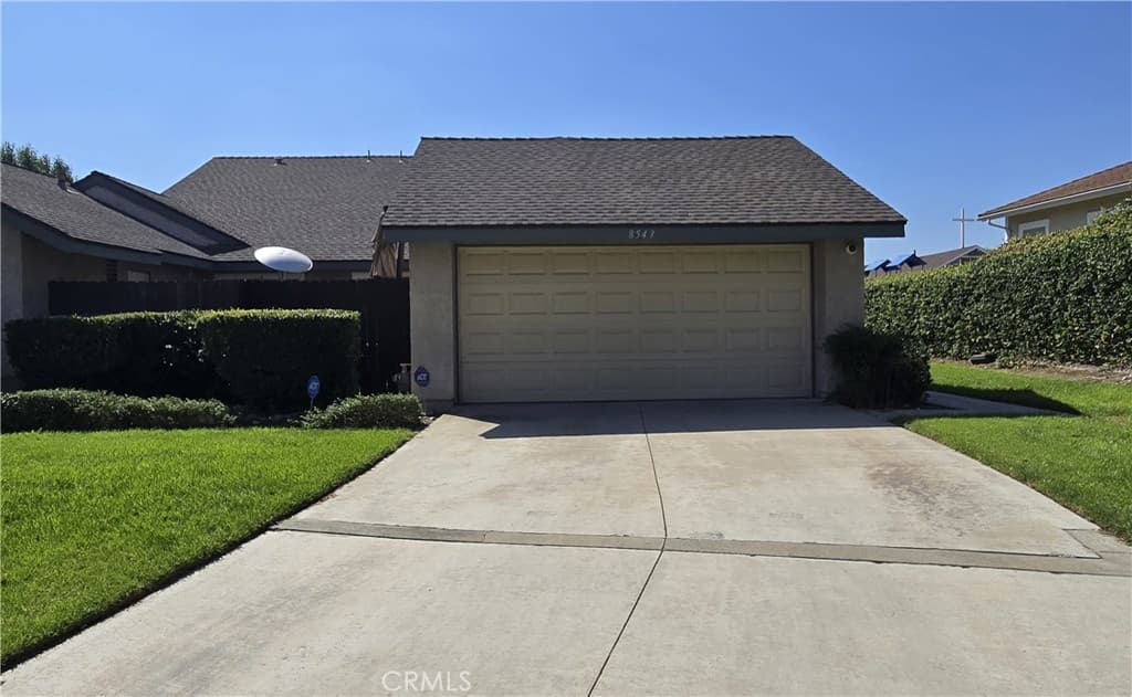 8543 RICHWOOD Drive