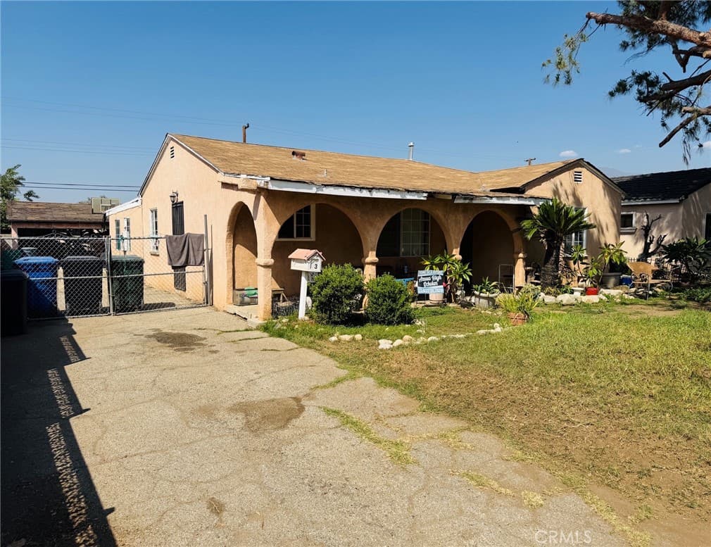 213 S Murray