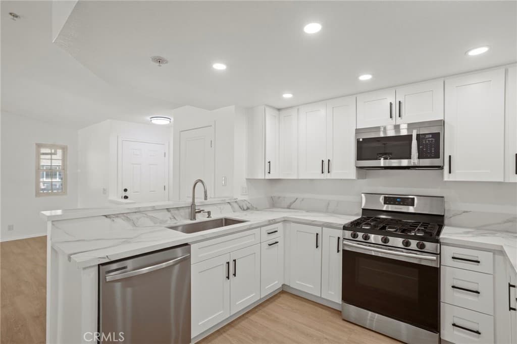 1788 Shady Oaks Court