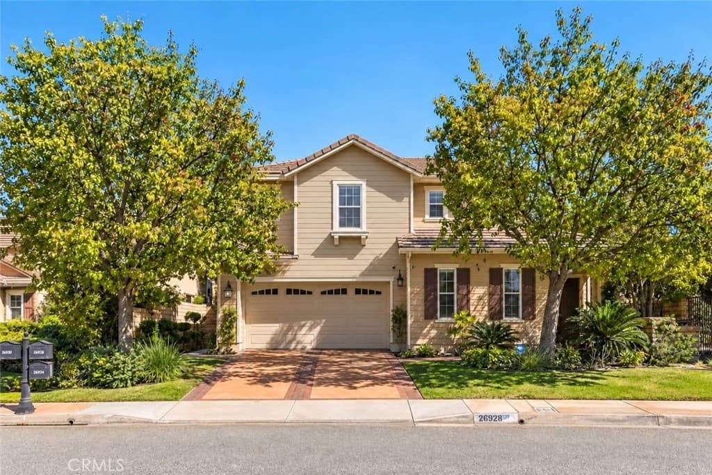 26928 Redwood Bluff