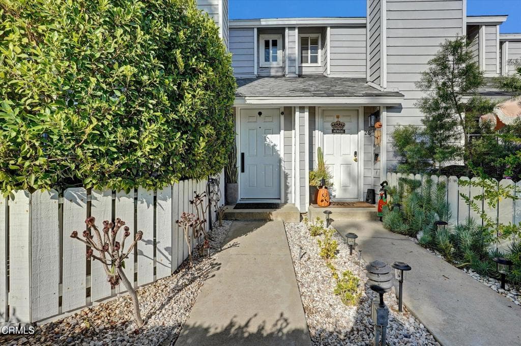 14380 Foothill 27
