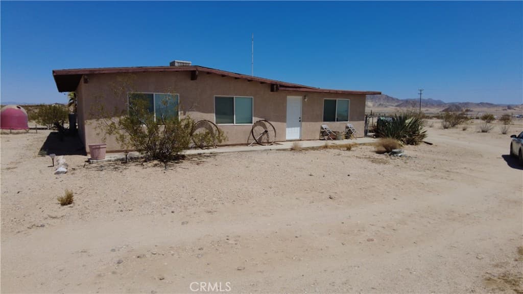 71688 Macrae Road
