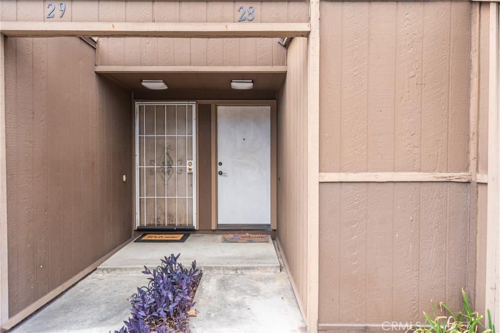 12828 Ramona Blvd 28