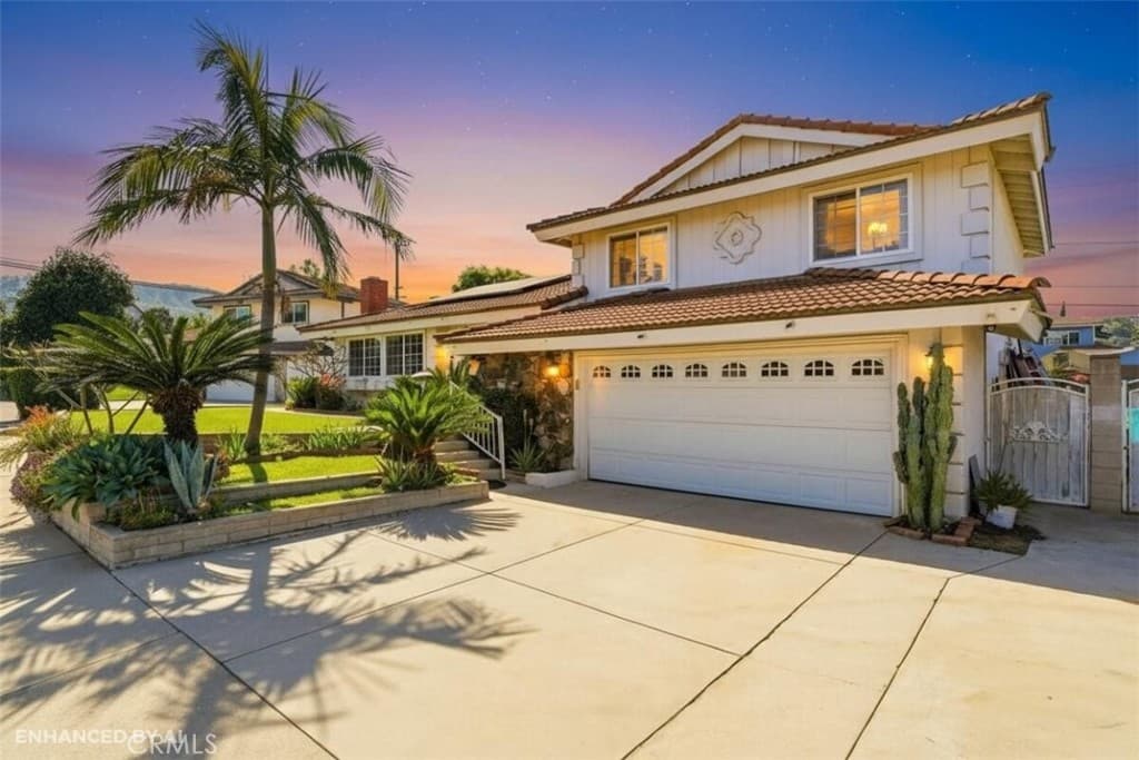 1435 Finegrove