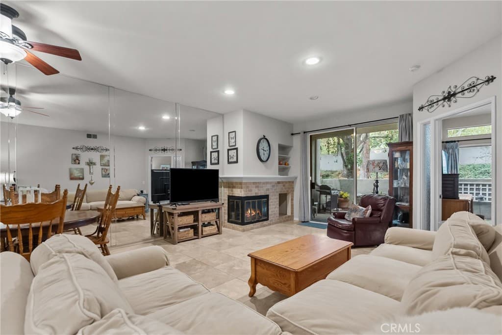 23975 Arroyo Park 107