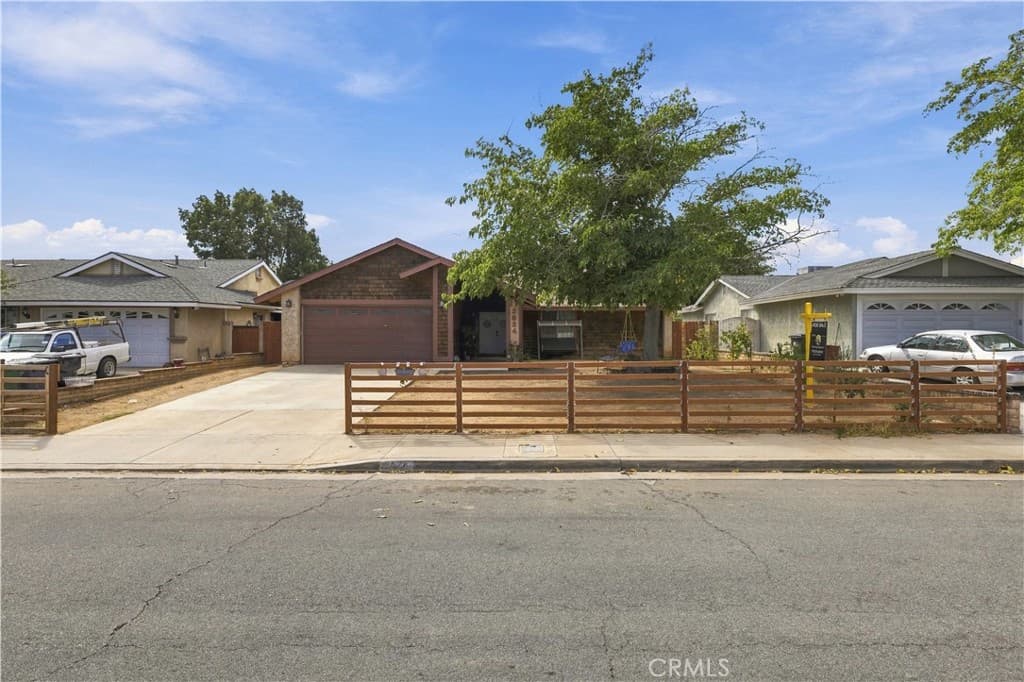 2824 E Avenue R12