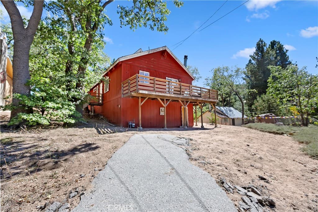 33616 Holcomb Creek
