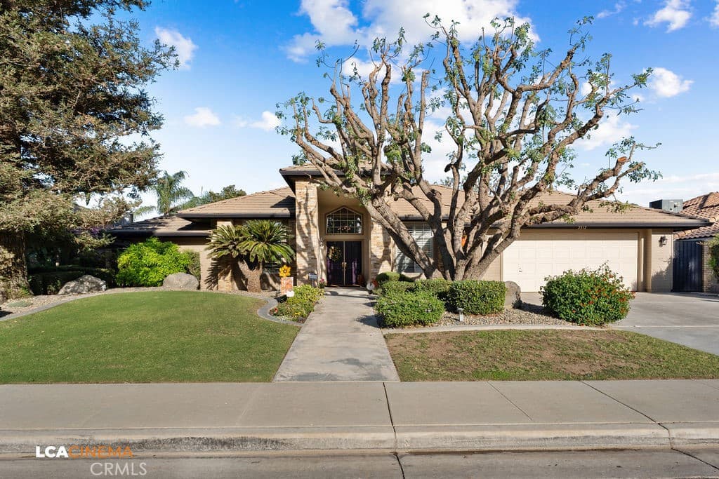 2512 Oak View Court