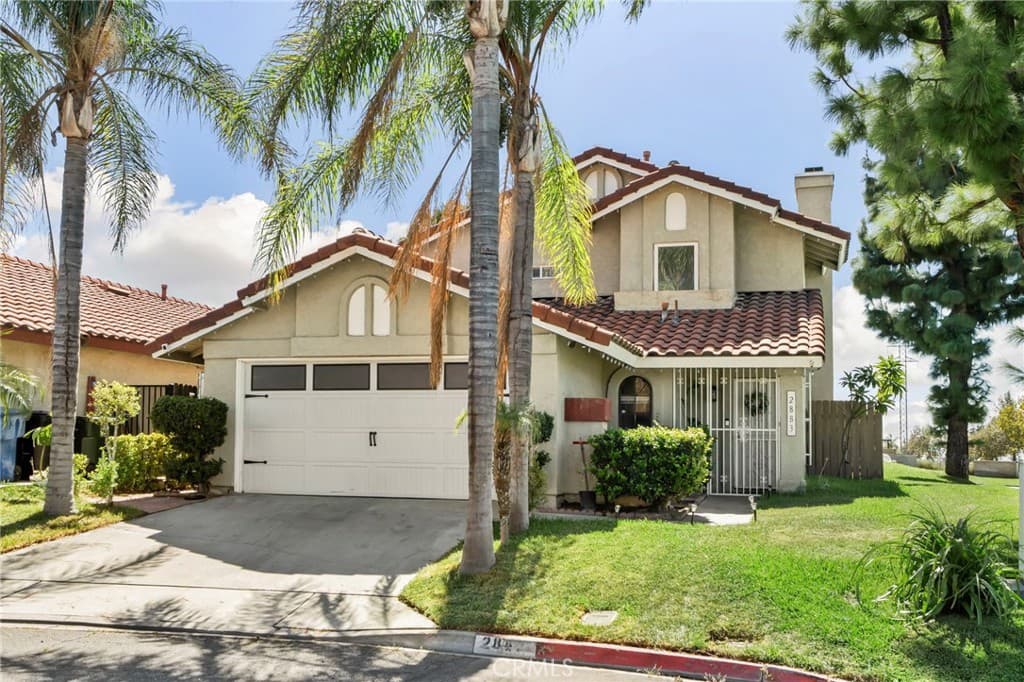 2883 Hollow Glen Circle