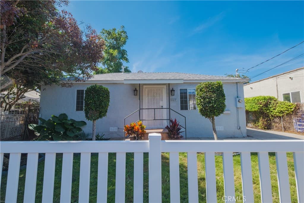 609 N Crane Avenue Avenue