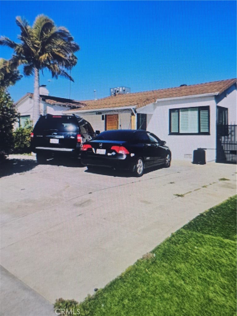 9416 La Salle