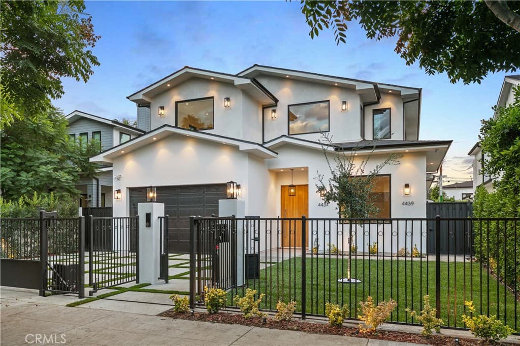 4437 Calhoun Avenue