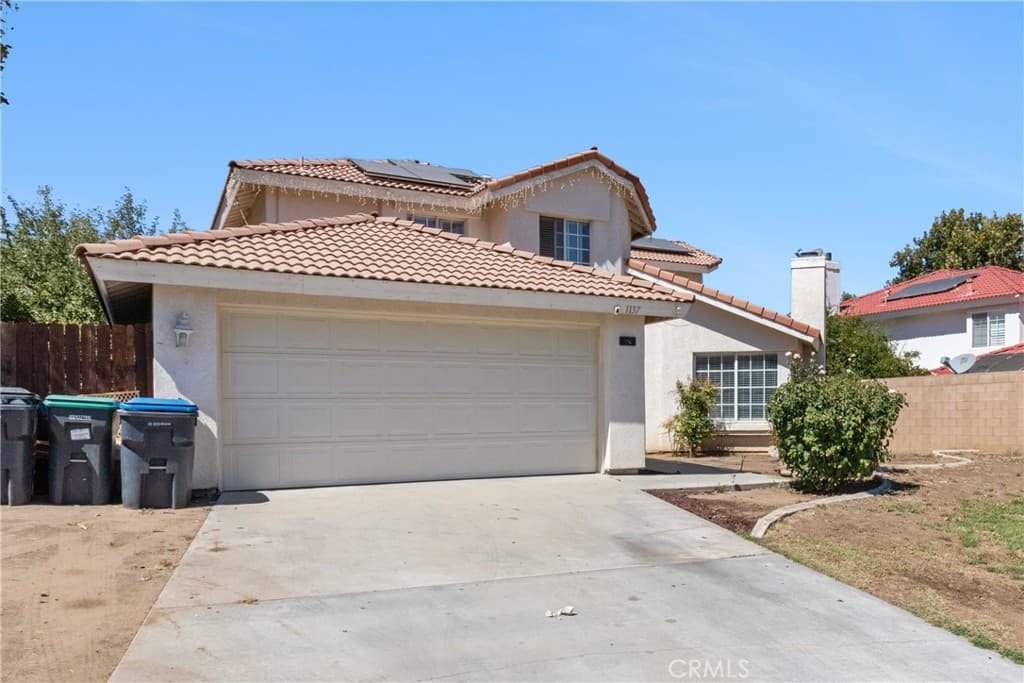 1137 Redwood Court