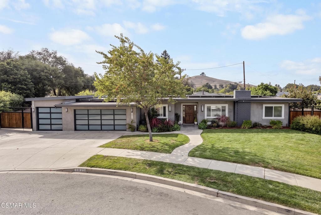 1079 Avon Circle