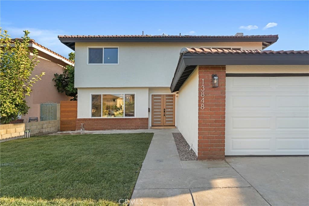 13848 Carnaby Street