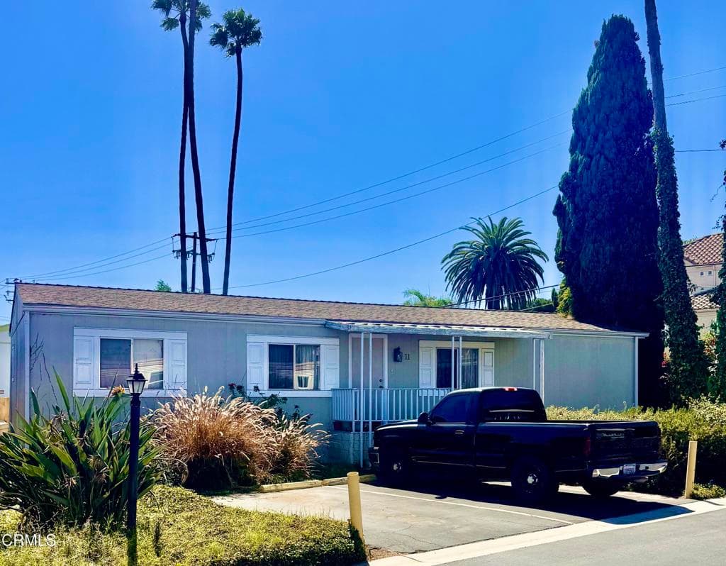 205 E Driffill Boulevard 11