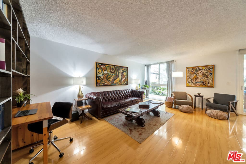 5650 Sumner Way 104
