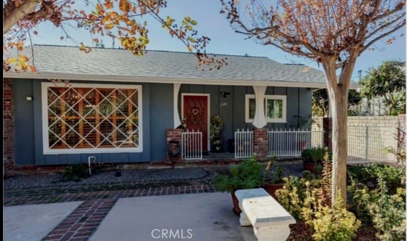 1724 Sombra Drive