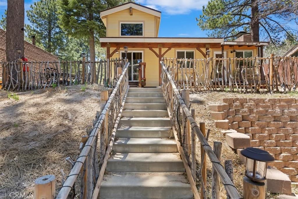 582 Beechnut