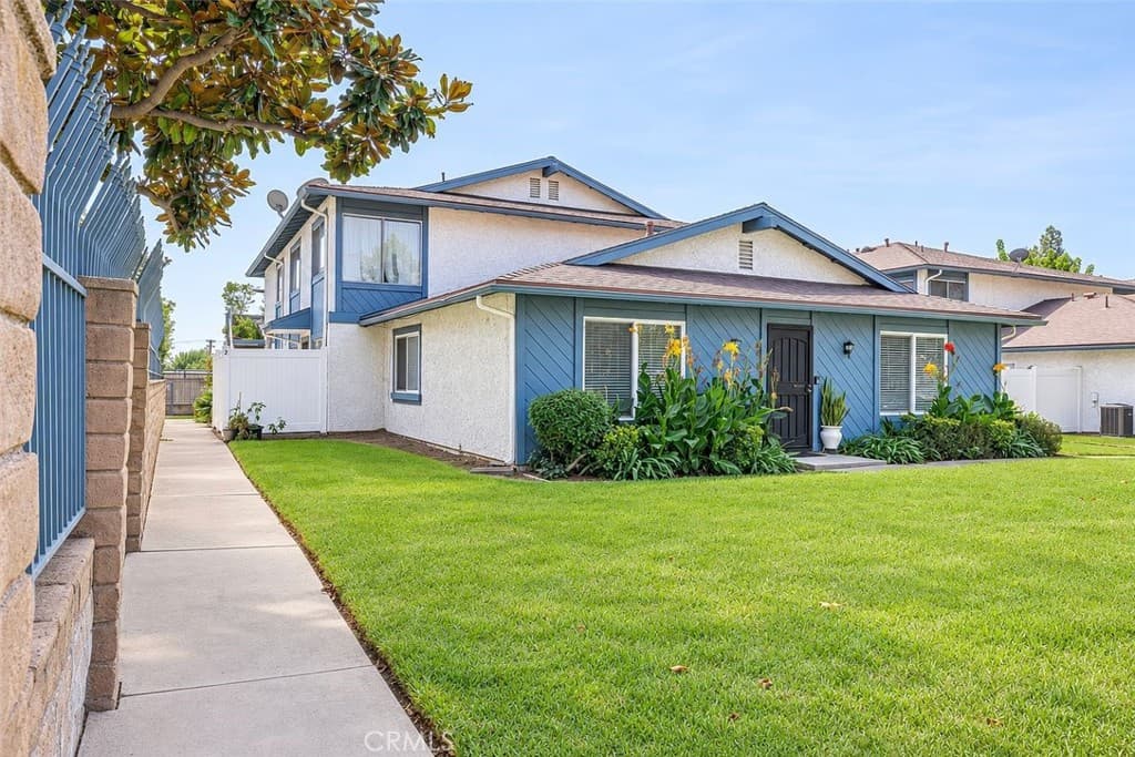 866 W 13th 2