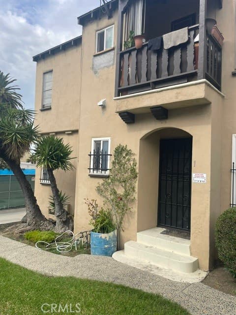 2507 W 4th
