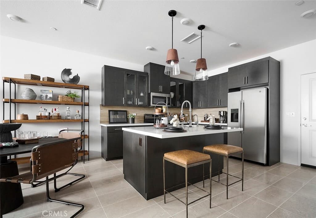 3541 S. Eichler Paseo 26