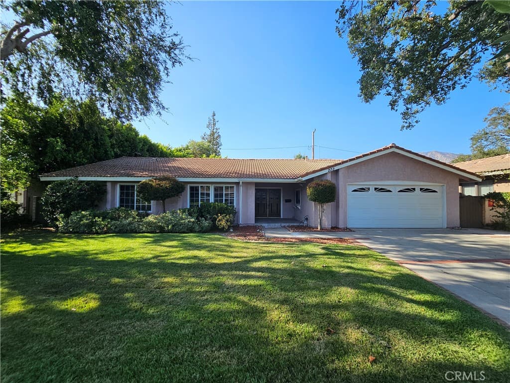 273 Oakhurst Lane